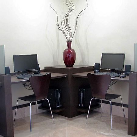 Hotel Alameda Express Matamoros  Luaran gambar