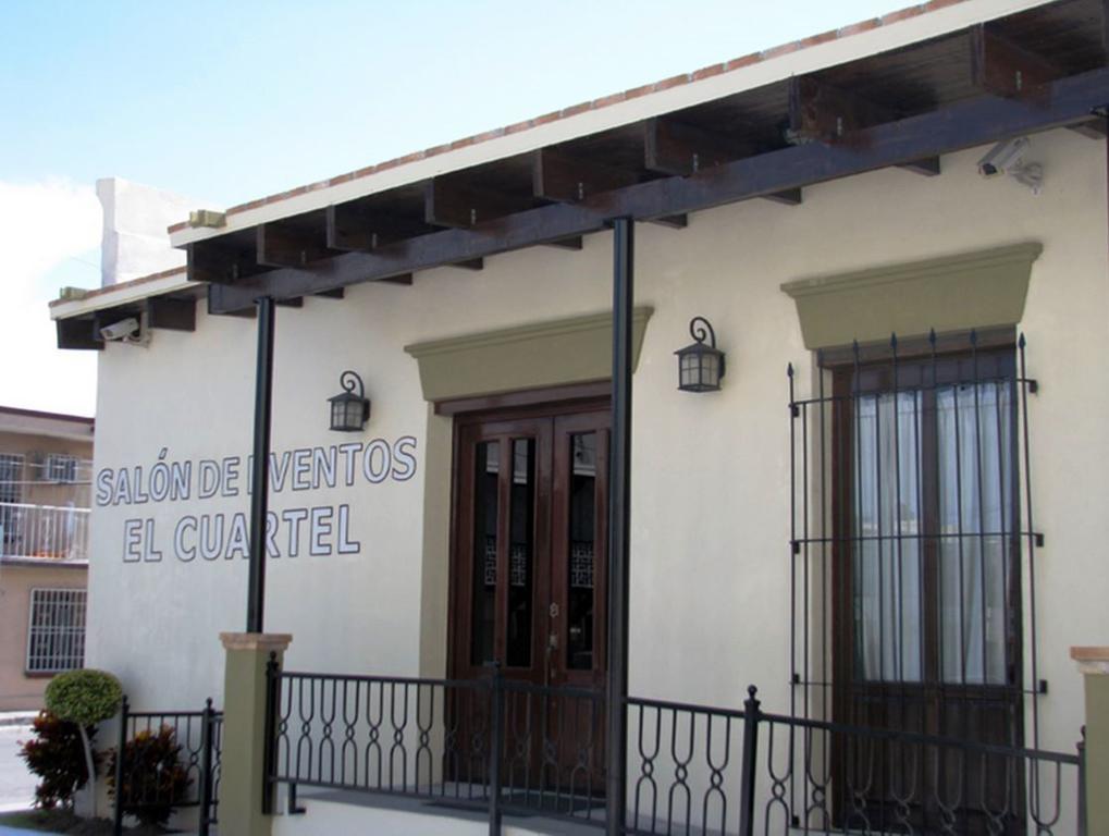 Hotel Alameda Express Matamoros  Luaran gambar