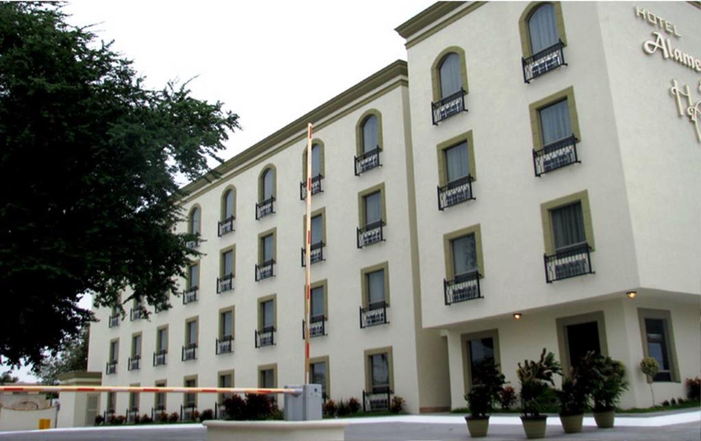 Hotel Alameda Express Matamoros  Luaran gambar