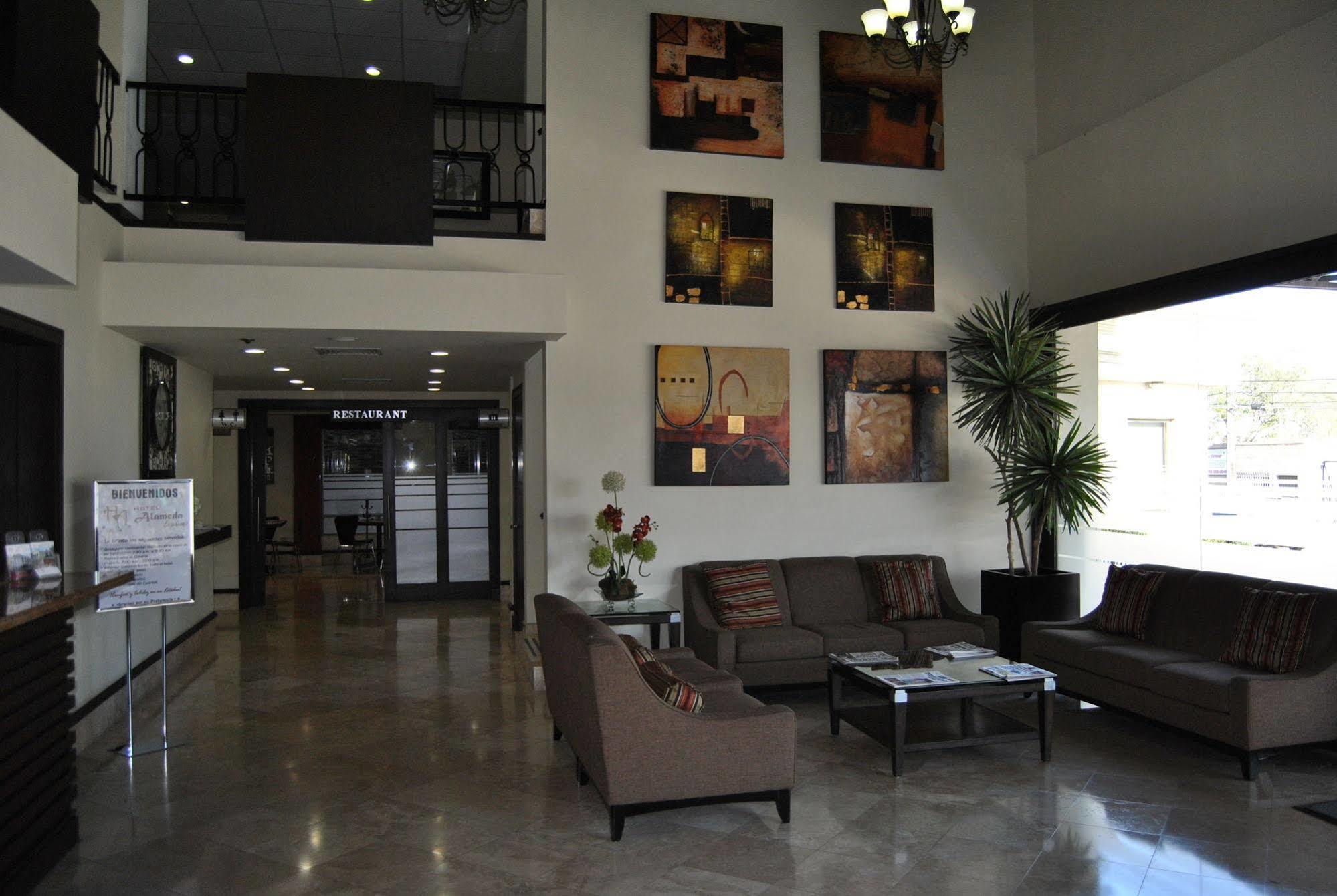 Hotel Alameda Express Matamoros  Luaran gambar
